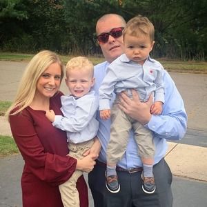 Meet your Posher, Dina